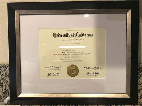 模板展示：美国大学毕业证展示