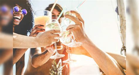 Happy hours and pub crawls banned in Majorca and Ibiza, booze tourism ...