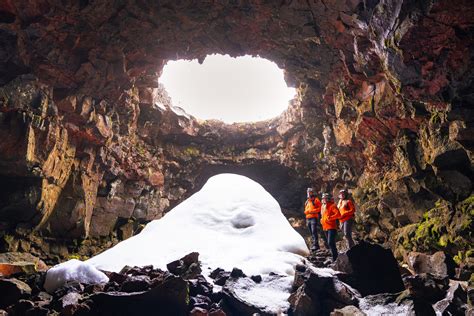 Magnificent Raufarhólshellir Lava Tunnel Tour | Aurora Reykjavik