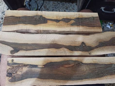 Lignum Vitae | The Wood Database (Hardwood)