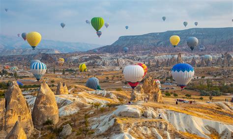 The 10 Best Vacation Destinations to Visit in May – Wandering Wheatleys