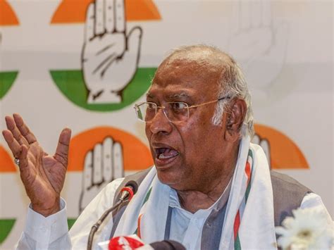 Mallikarjun Kharge condemns attack on former US Prez Donald Trump at ...