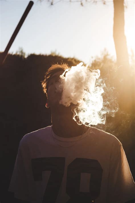 Stay Informed: Canada’s New Vape Regulations 2025 – The Vapory