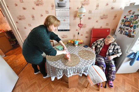 День социального работника 8 июня в 2024 году: что это за праздник День ...