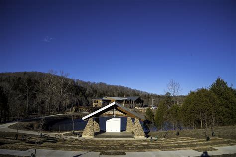 Amphitheatre at Echo Bluff State Park, Missouri image - Free stock ...