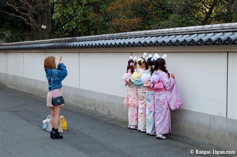 How to Wear Kimono and Yukata?