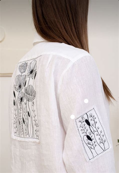 Pin by Fahriye Ekşi on tasarim | Embroidered clothes, Kurti embroidery ...