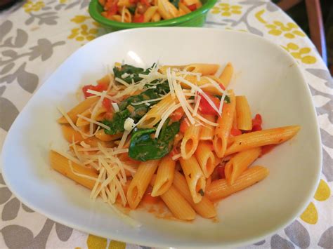 Elizabeth's Dutch Oven: Noodles and Company Penne Rosa