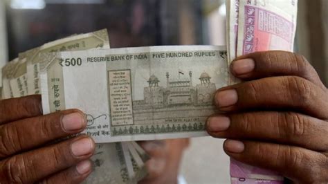 Rupee rises 9 paise to 82.31 against US dollar in early trade