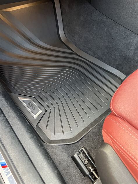 New rubber floor mats | BMW i4 Forum