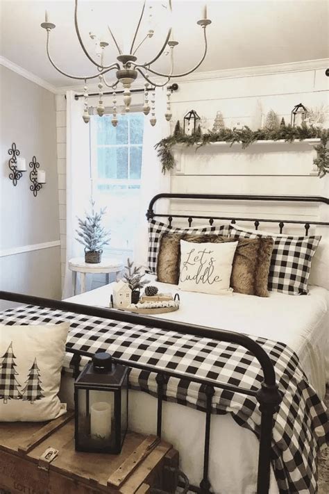 blue and white farmhouse bedroom ideas