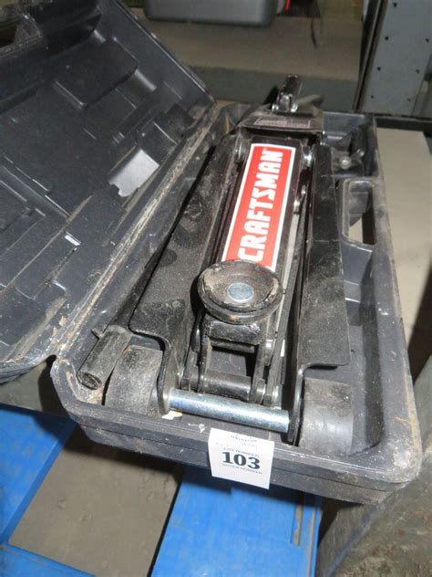 Craftsman 2 1/4 Ton Floor Jack w/Case