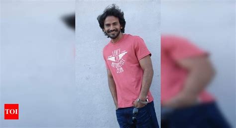 Dhananjaya at the launch of Eradane Sala, Bangalore | Events Movie News ...
