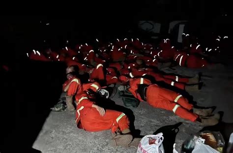 云南漾濞6.4级地震发生后，475名消防员赶赴现场_救援