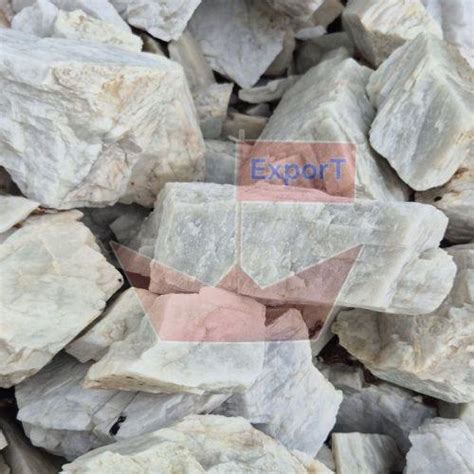 High Purity Soda Feldspar Lumps Manufacturer, Supplier from Koderma