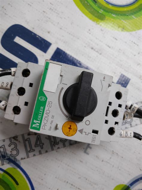 Used MOELLER PKZMO-25 CIRCUIT BREAKER for Sale at SMT Resource ...