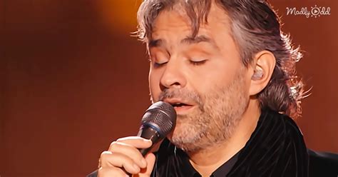 Andrea Bocelli Singing 'Can't Help Falling in Love' in Las Vegas ...