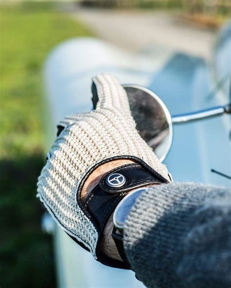 Heritage - Stringback Driving Gloves - Black – THE OUTLIERMAN