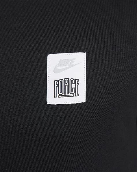 Nike Men's Basketball T-Shirt. Nike IN