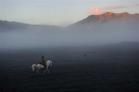 The children of Bromo | Fountain Ink