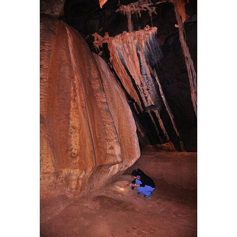 tempat wisata telaga warna terdapat di daerah