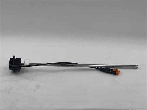 Paccar Sending Unit DEF Level and Temp Sensor 350247WMA | EKG DIESEL