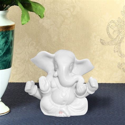 Buy Handicrafts Paradise Resin Ganesha with Big Open Ears Idol (8.3 cm ...