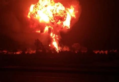 China 16 people died canteen building explosion people eating food time ...