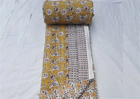 Cozy Quilts To Create A Haven For Babies – fabfonde