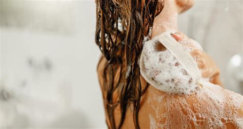 Koji dio tijela prvo perete? Ta navika otkriva koliko ste dobri u seksu ...