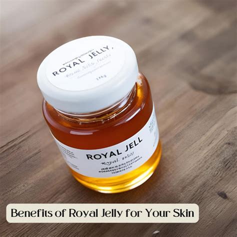 Guide to Royal Jelly in Skincare: Using The Bee Milk | Clinikally