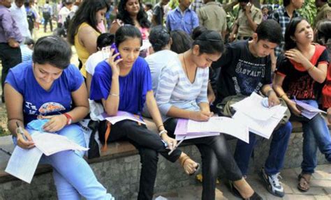 Dressing Like Men Causes Hormonal Imbalances in Women: Mumbai College ...