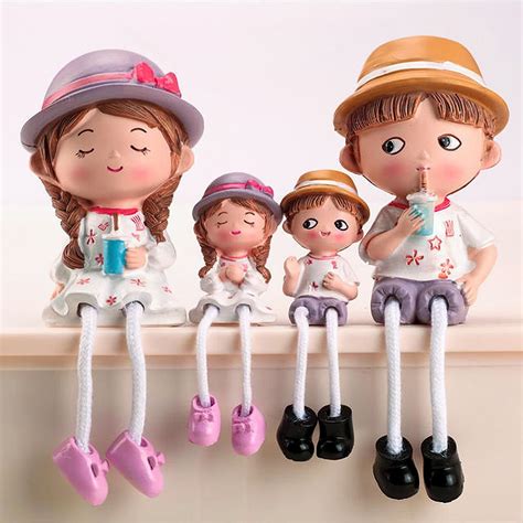 Buy ELEGANT LIFESTYLE Family Set Decorative Showpiece | Polyresin ...