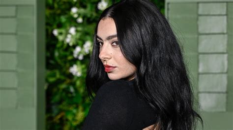 Charli XCX, The 1975 drummer George Daniel marry in London | weareiowa.com