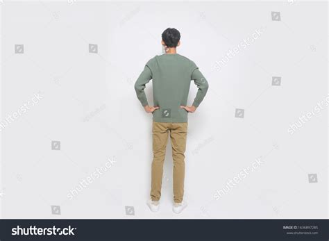 Man Back View 的图像结果