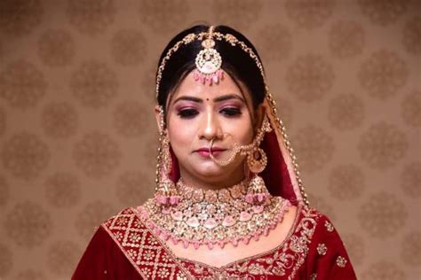 The 10 Best Bridal Makeup Artists in Faizabad - Weddingwire.in