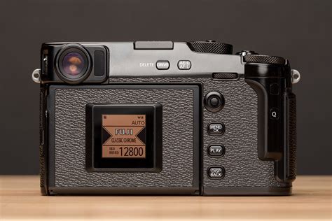 Fujifilm X-Pro3 review: living in the moment, not a screen in sight ...