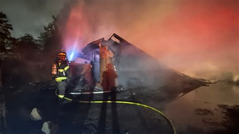 2 Seatac homes burned by early morning blaze | FOX 13 Seattle