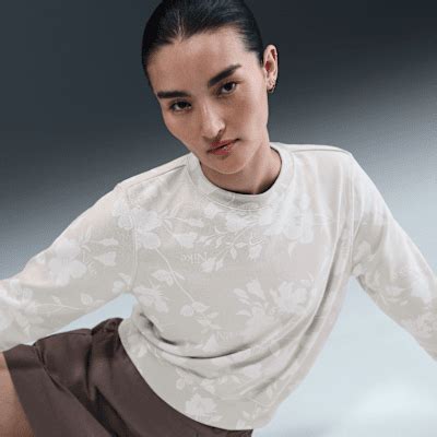 Nike Sportswear Chill Terry Women's Crew-Neck French Terry Printed ...