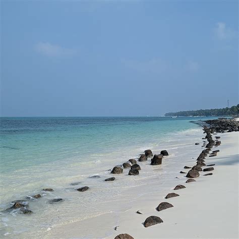 WHITE PEARL BEACH HOTEL (Lakshadweep/Agatti) - Lodging Reviews & Photos ...
