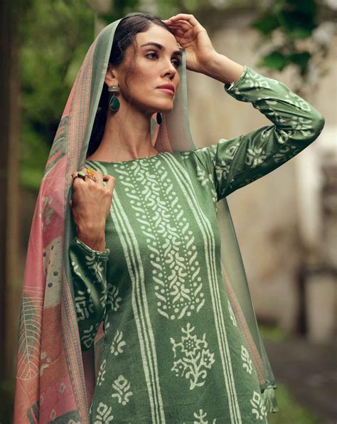 Pure Cotton Silk Green Unstitched Women Suit Materials – Stilento