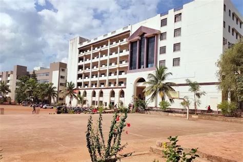 IMED Pune Campus: Photos, Virtual Tour