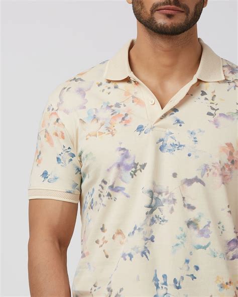 Mens t-shirts - Buy Stylish t shirts for Men at Mufti