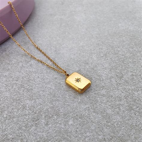 Hoshi ~ The Golden Star – Anokhi India