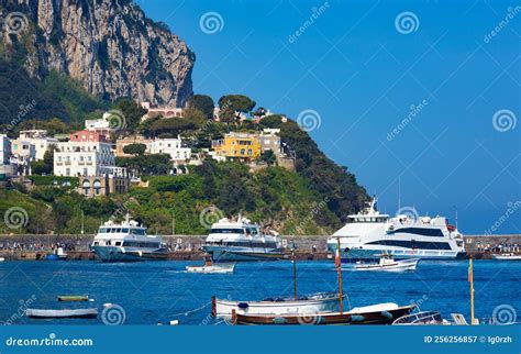 Beautiful Marina Grande, Capri Island, Italy Stock Image - Image of ...