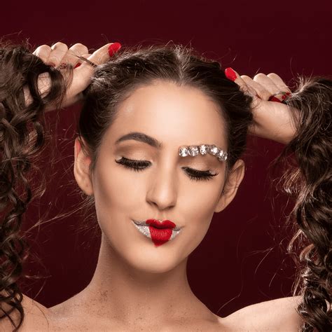 KINK& KISSES (FESTIVE SALE ) | Islay shop