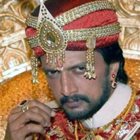 Sudeep in a still from the Tamil movie Hello Boss