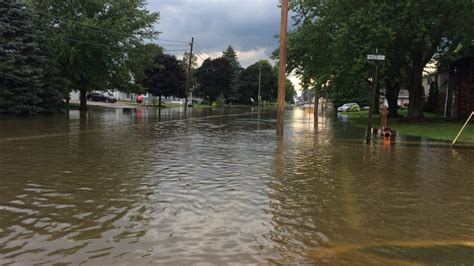 Sheboygan County hit with torrential rains, reports over 5" of rain ...