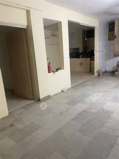 52 pocket Chittaranjan park Chittaranjan Park - Without Brokerage Semi ...