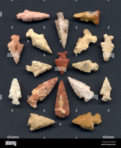 Native american arrowhead hi-res stock photography and images - Alamy